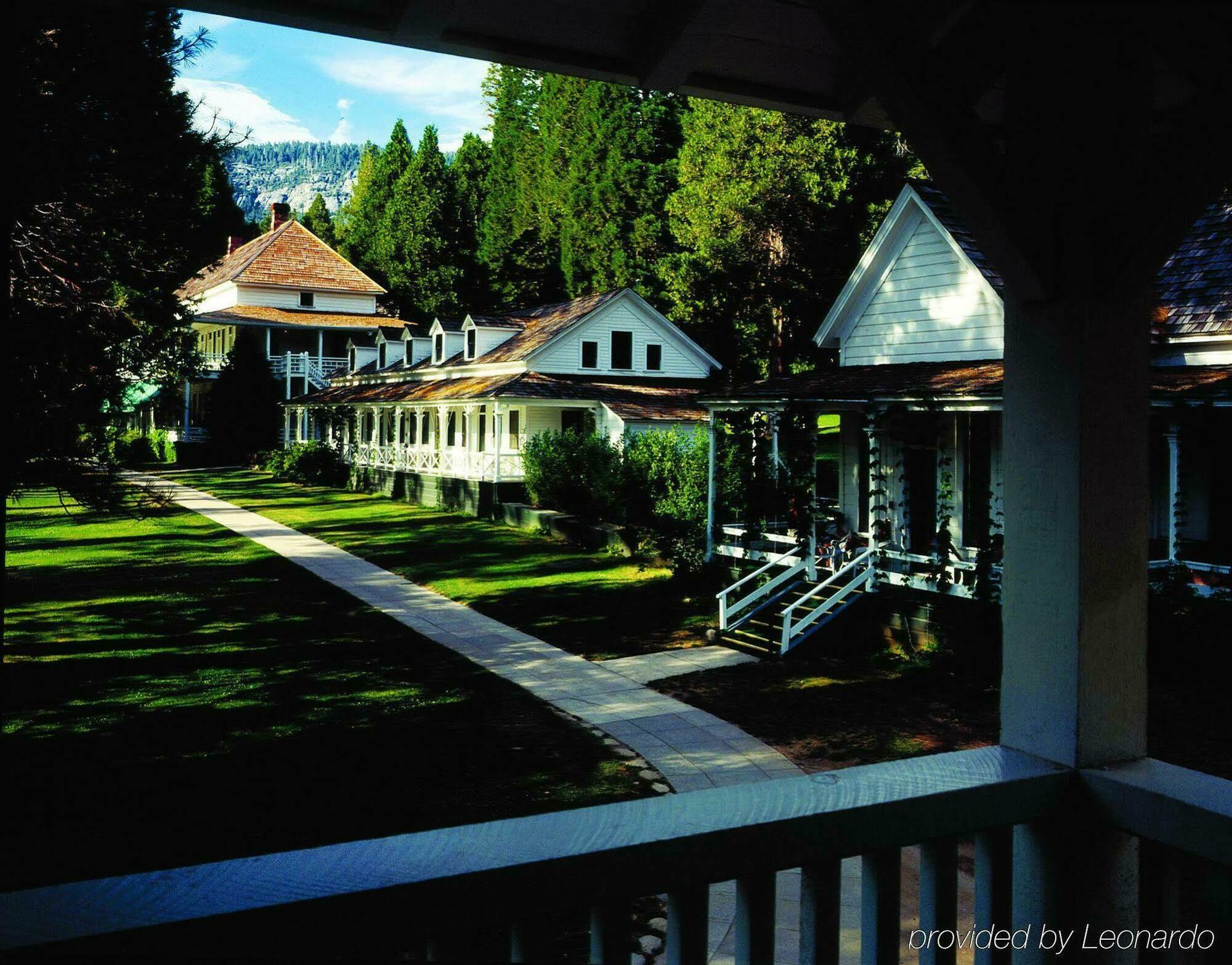Wawona Hotel Buitenkant foto